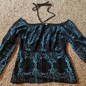 Lace Detail Venus Top